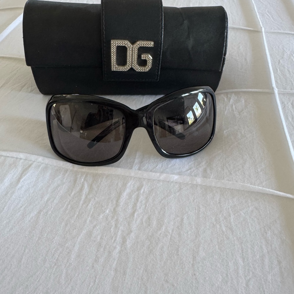 Dolce & Gabbana Black Oversized Sunglasses